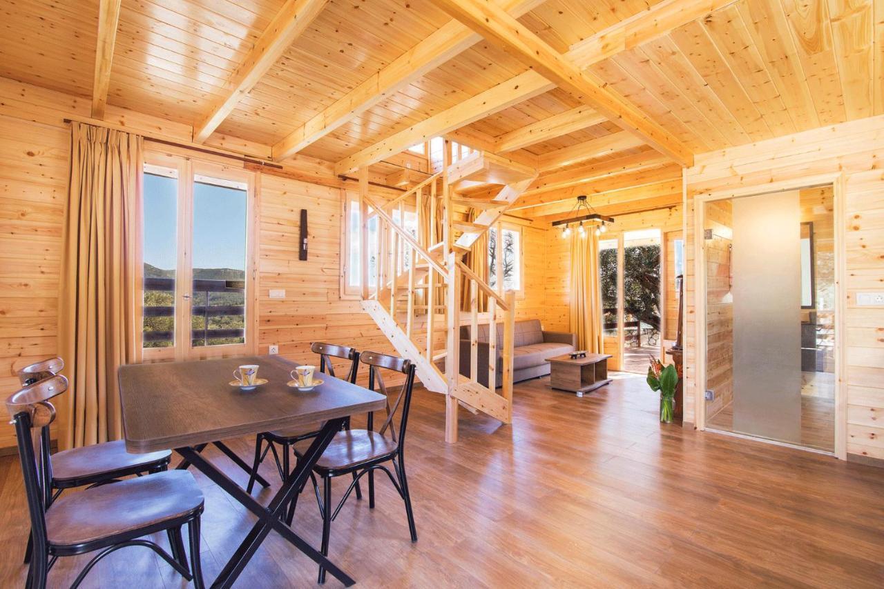 Romantic Tree House Kato Pavliana Экстерьер фото