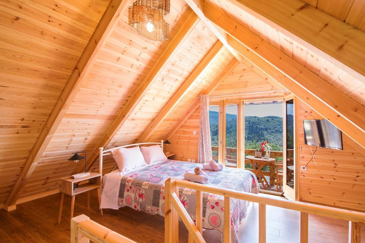 Romantic Tree House Kato Pavliana Экстерьер фото