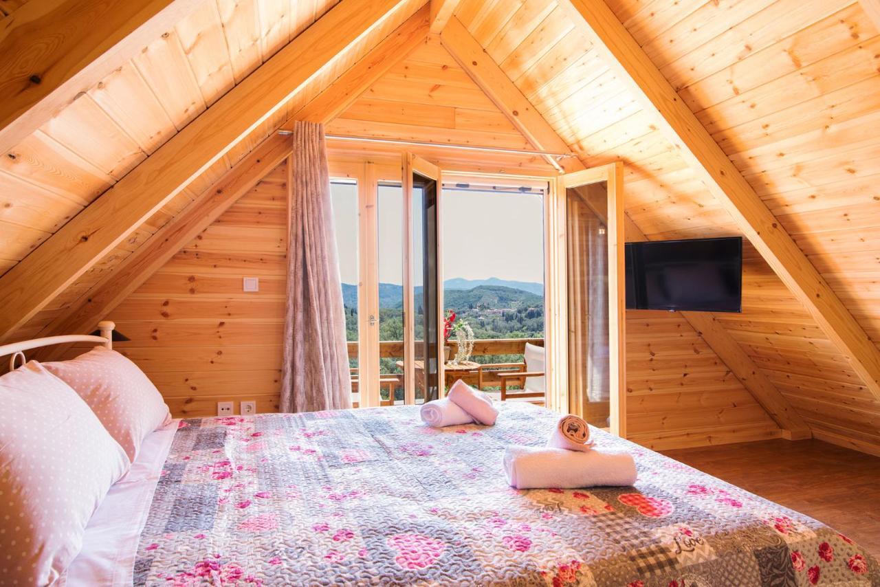 Romantic Tree House Kato Pavliana Экстерьер фото